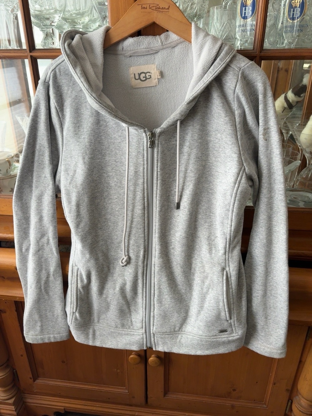 UGG Women’s Fleece Lined Full Zip Hoodie Gray Size L Cozy Jacket